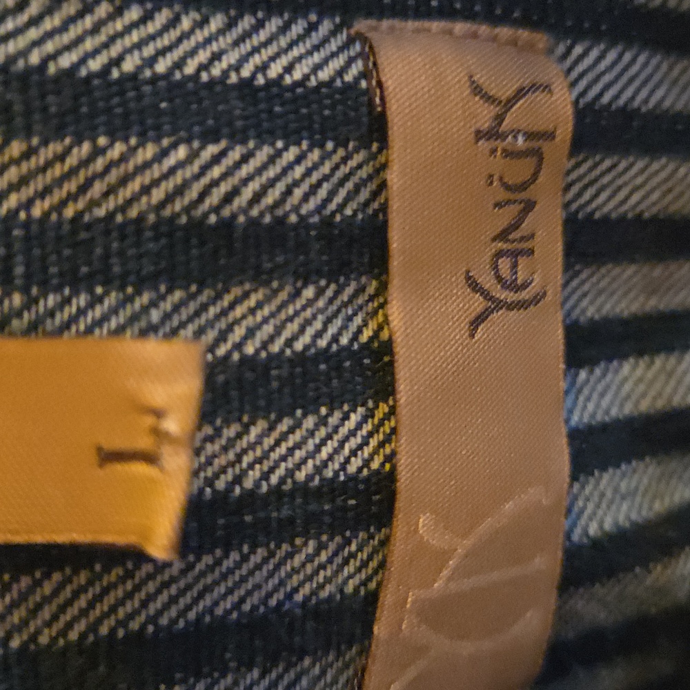 Jean Jacket With Sweater Edging - Picture 2 of 14